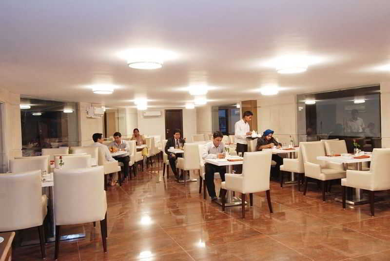 Hotel Africa Avenue Gk - 1 Neu-Delhi Exterior foto