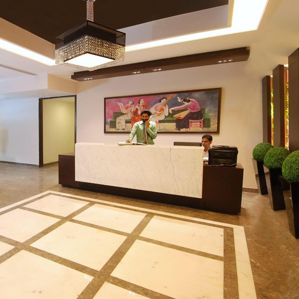 Hotel Africa Avenue Gk - 1 Neu-Delhi Exterior foto